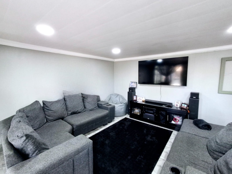 3 Bedroom Property for Sale in Sasolburg Ext 10 Free State